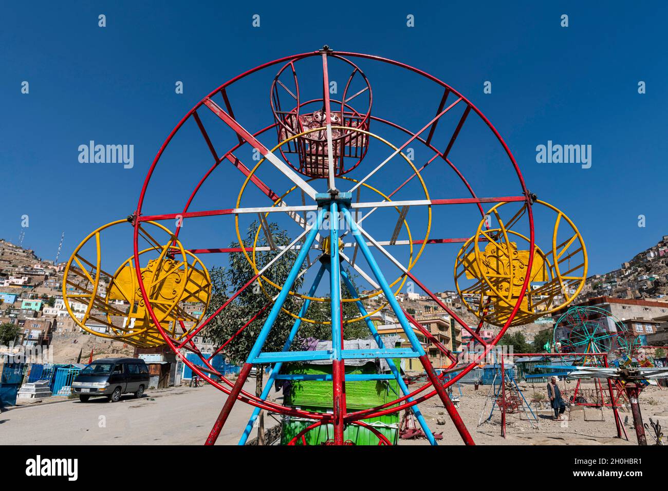 Altmodischer Spielplatz am Sakhi Shah-e Mardan-Schrein oder Ziyarat-e Sakhi, Kabul, Afghanistan Stockfoto
