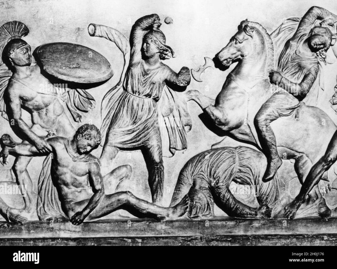 Sarkophag mit Darstellungen des Amazonas aus dem 4. Jahrhundert v. Chr. 1567 gelangte er in den Besitz des bekannten Augsburger Handelshauses der Fugger. (Foto unbekannt) [automatisierte Übersetzung] Stockfoto