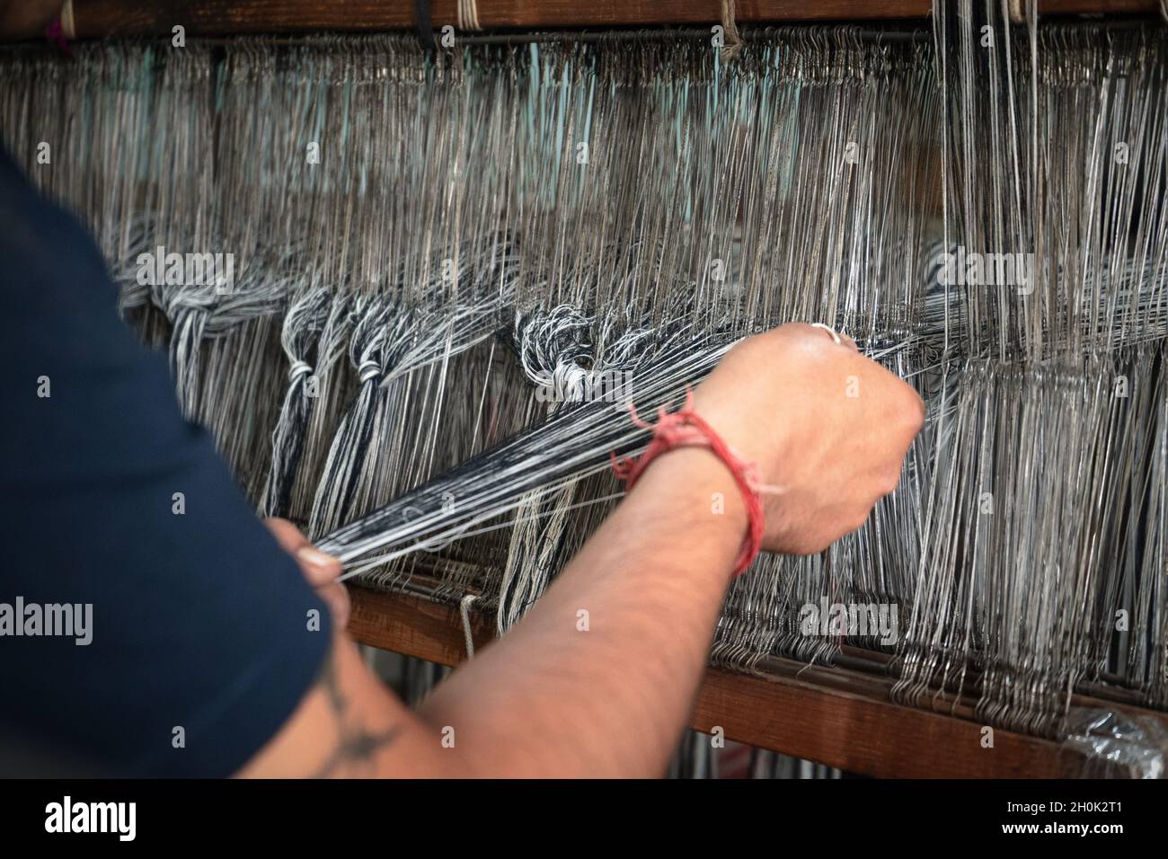 Traditionelle Himachali Tuchweberei Fabrik in Old Mana Stockfoto