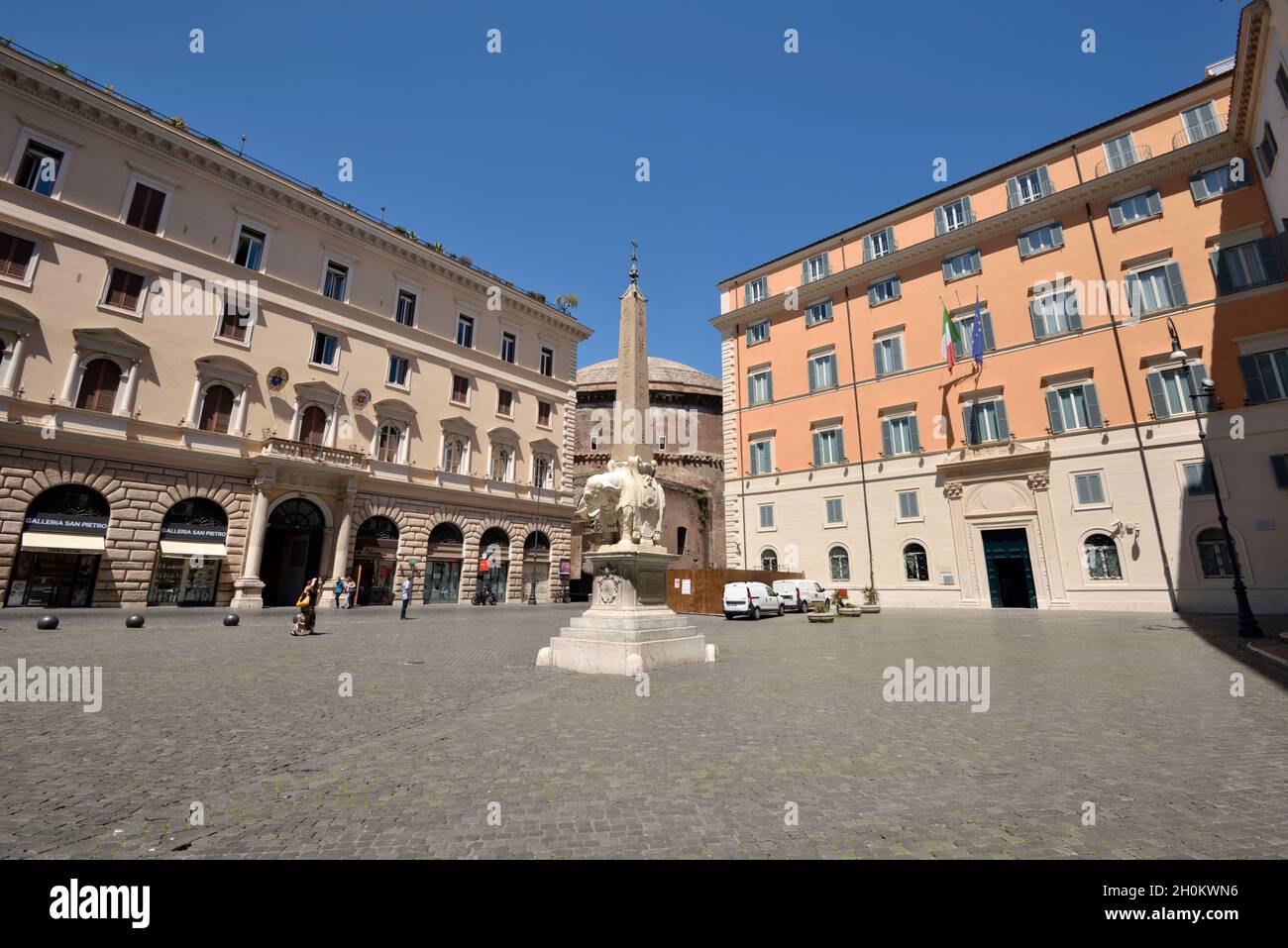 Italien, Rom, Piazza della Minerva, Bernini-Elefant und Obelisk namens Pulcino della Minerva Stockfoto