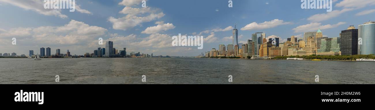Luftbild Skyline von Jersey City, New Jersey und Panorama Manhattan New York Stockfoto