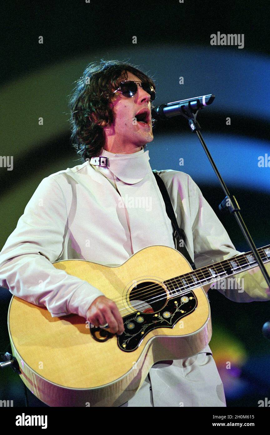 Verona Italien 09/20/2002, Arena : Richard Ashcroft im Konzert während der musikalischen Veranstaltung „Festivalbar 2000“ Stockfoto