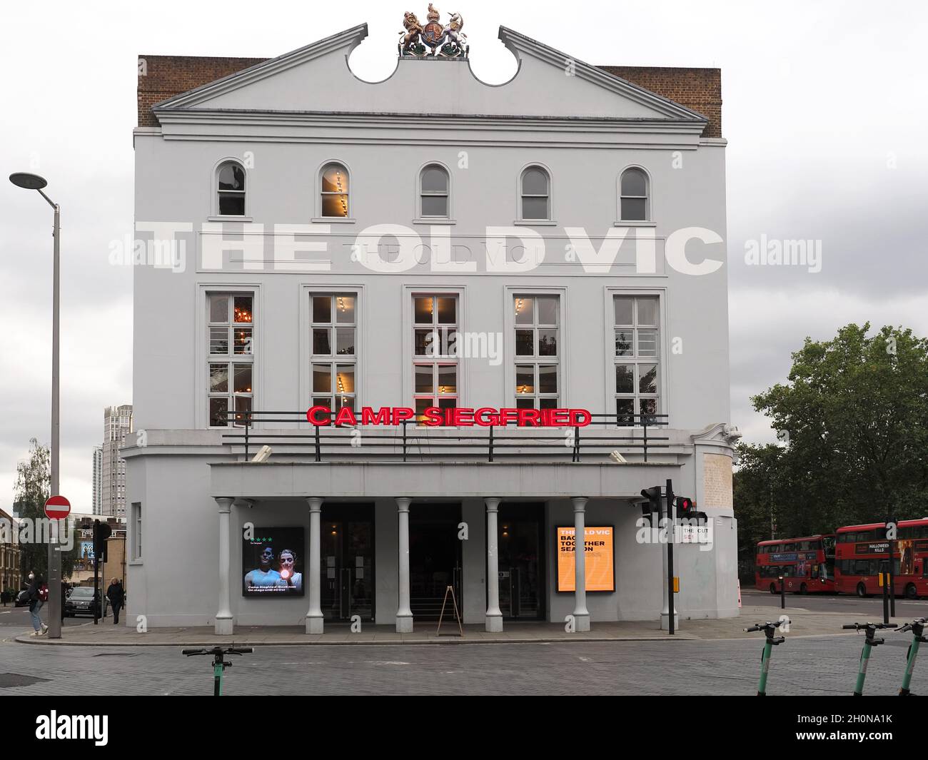 Vorderansicht des Old Vic Theatre in London Stockfoto