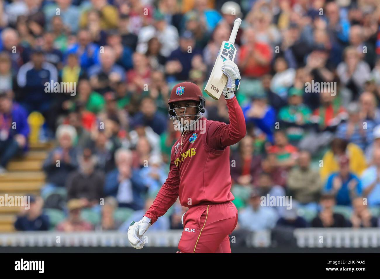 Taunton, Großbritannien. Juni 2019. Der Cricket-Spieler Shimron Hetmyer 50 von West Indies läuft während des 23. Spiels, ICC (International Cricket Council) Cricket World Cup zwischen Bangladesch und West Indies im englischen Taunton. Bangladesch von 7 Wickets gewonnen (Bildquelle: © MD Manik/SOPA Images via ZUMA Press Wire) Stockfoto