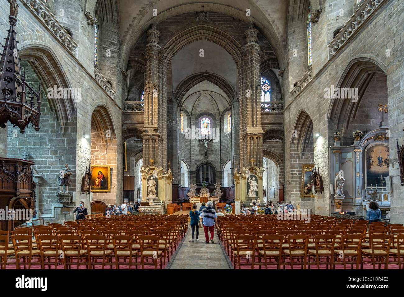 Innenraum der Kathedrale von Vannes, Bretagne, Frankreich | Vannes Cathedral interior, Vannes, Bretagne, Frankreich Stockfoto