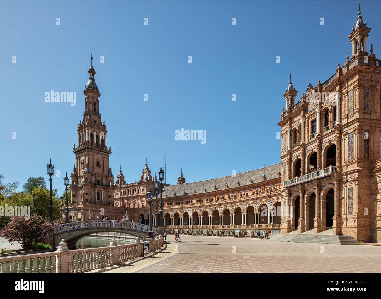 Die Plaza de España im Parque de María Luisa, in Sevilla, Spanien. Stockfoto