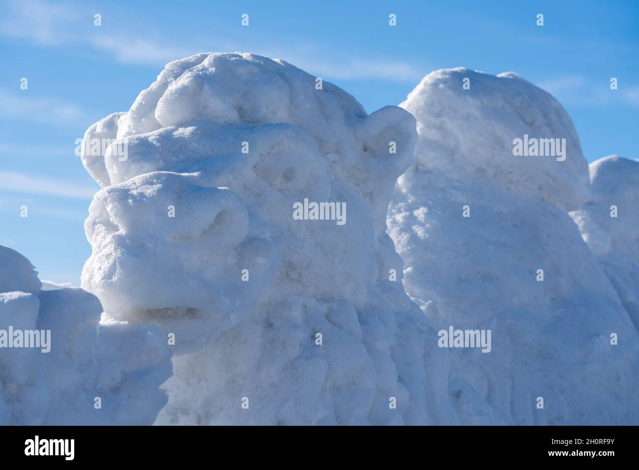 Ausstellung von Eisstatuen in Pustevny in kovidierter Zeit (CTK Photo/Ondrej Zaruba) Stockfoto