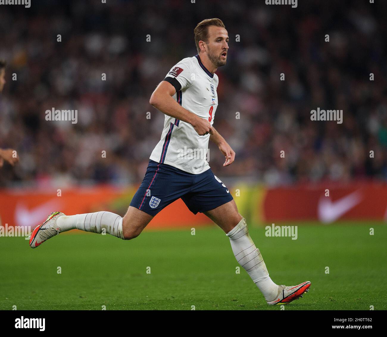 England gegen Ungarn - FIFA Fußball-Weltmeisterschaft 2022 - Europameisterschaft - Gruppe I - Wembley-Stadion der englische Harry Kane während des Spiels im Wembley-Stadion. Bildnachweis : © Mark Pain / Alamy Live News Stockfoto