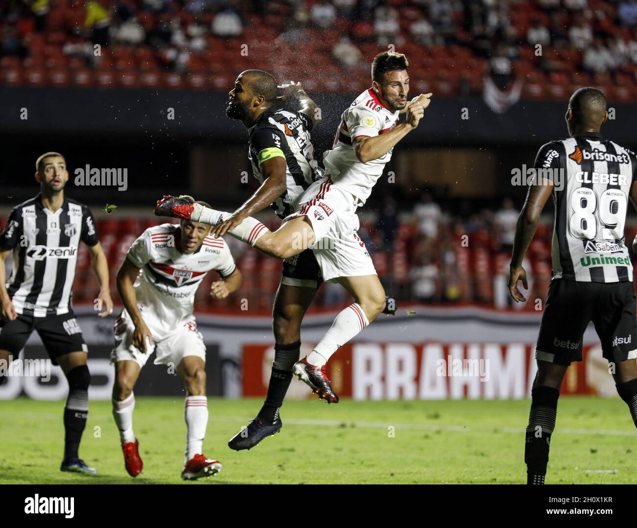 Action während des Fußballspiels Campeonato Brasileiro zwischen Sao Paulo und Ceara im Morumbi-Stadion in Sao Paulo, SP, Quelle: SPP Sport Press Foto. /Alamy Live News Stockfoto