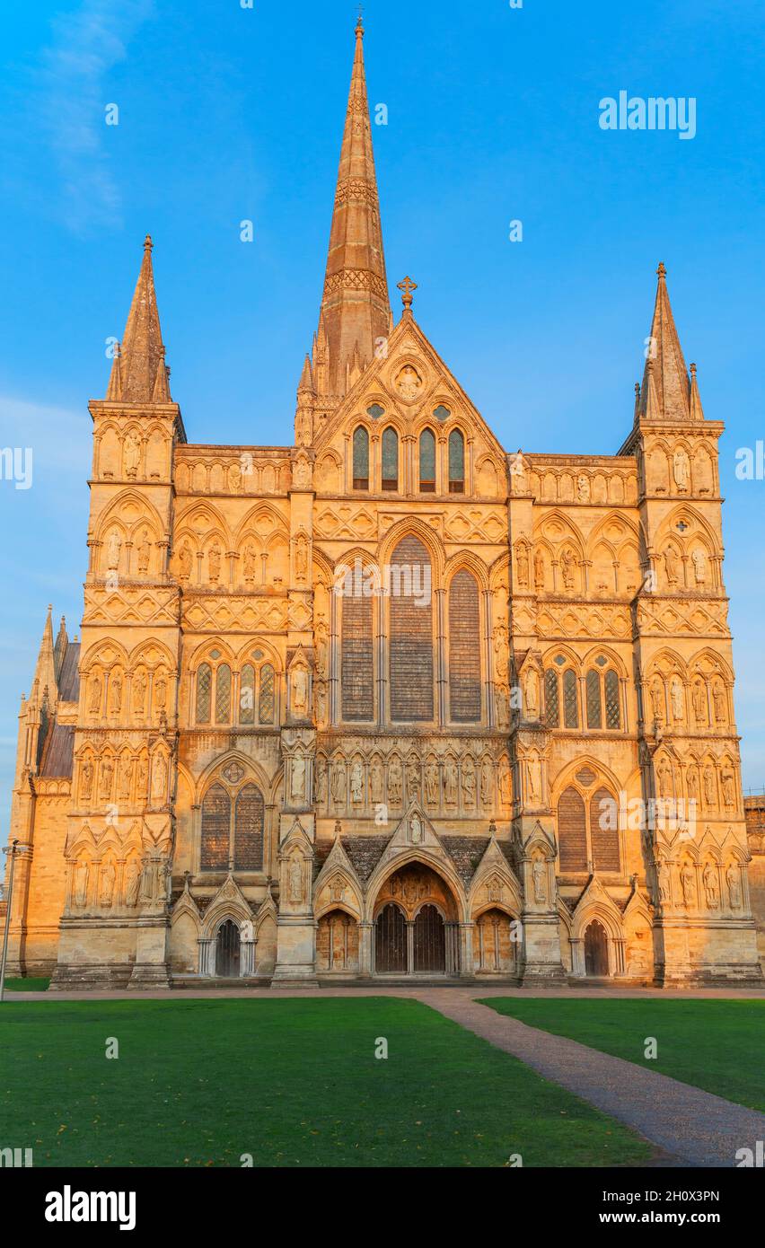 Salisbury Kathedrale, Salisbury, Wiltshire, England, Vereinigtes Königreich Stockfoto