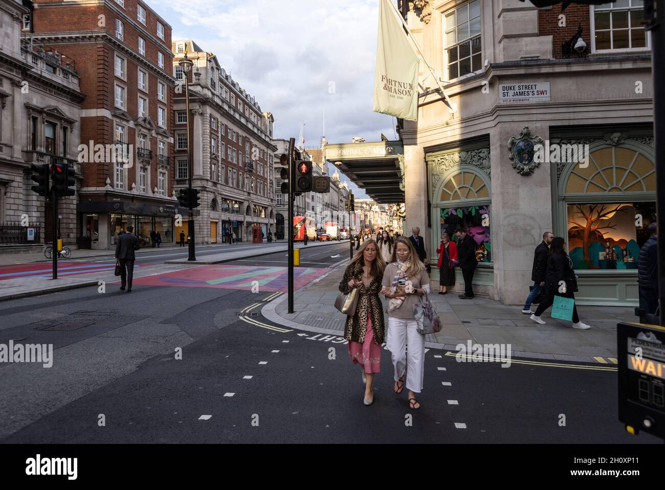 Piccadilly, London, England, UK Stockfoto