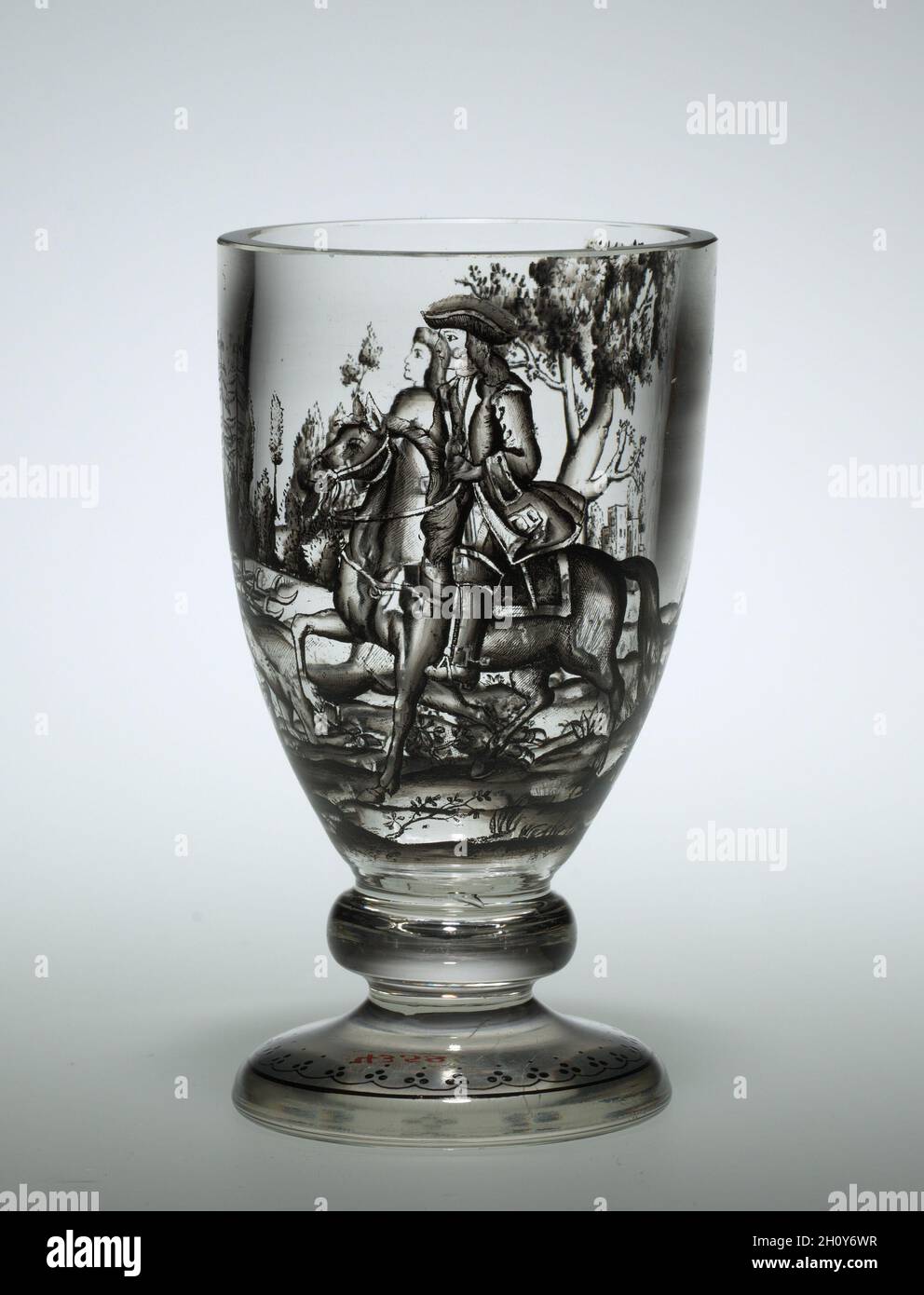 Glas, C. 1730-1750. Deutschland, 18. Glas; Insgesamt: 13,1 x 7,5 cm (5 3/16 x 2 15/16 in.). Stockfoto