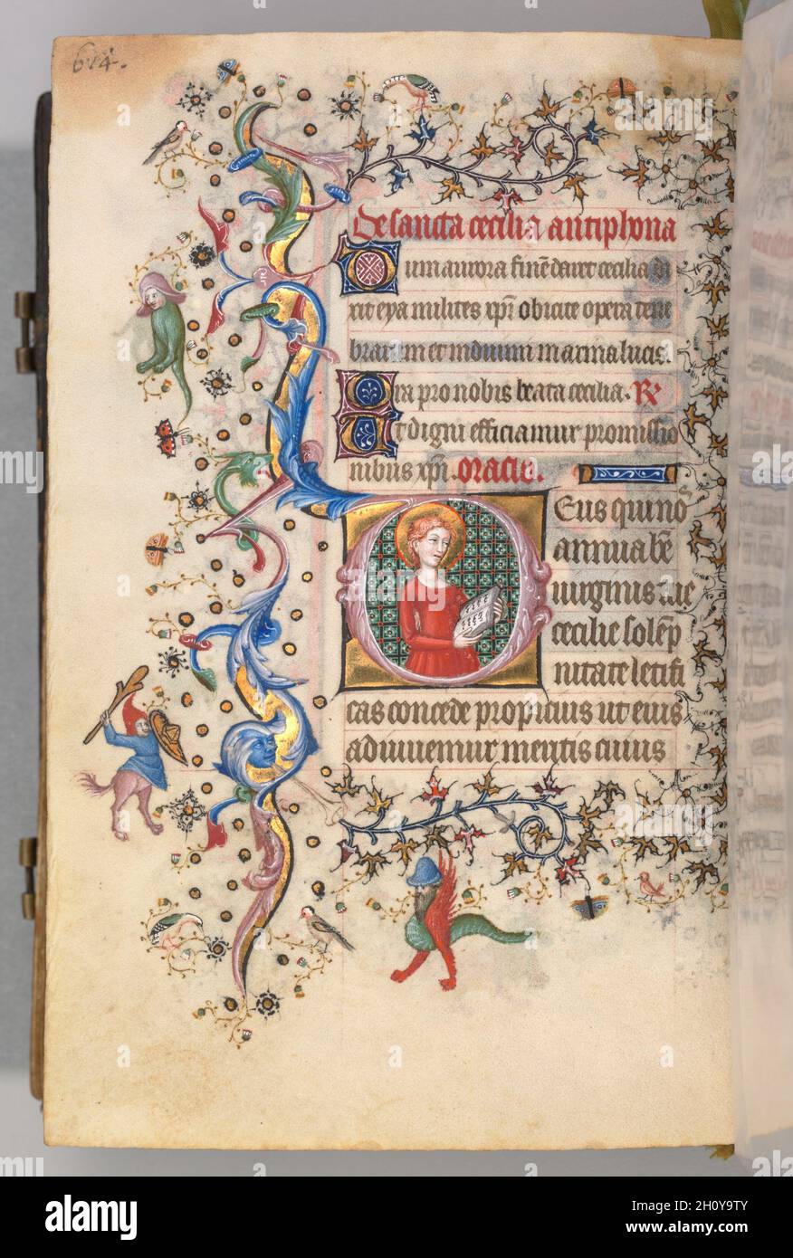 Stunden von Karl dem Noblen, König von Navarra (1361-1425): Fol. 301v, St. Cecilia, c. 1405. Master of the Brussels Initials and Associates (Französisch). Tinte, Tempera und Gold auf Pergament; Codex: 20.3 x 15.7 x 7 cm (8 x 6 3/16 x 2 3/4 Zoll). Dieser wertvolle Band wurde offensichtlich von seinem Besitzer, dem in Frankreich geborenen König von Navarra, hochgeschätzt, der sein Wappen auf nicht weniger als zwanzig Folios malen ließ. Anstatt dieses Manuskript direkt aus einer bestimmten Werkstatt in Auftrag zu geben, scheint es, dass Charles der Noble sein Stundenbuch - vielleicht fertig für den Luxusmarkt - während einer Reise nach Pari erworben hat Stockfoto