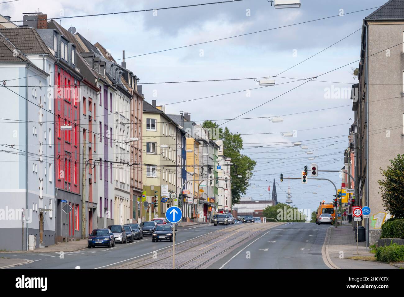 Deutschland, Nordrhein-Westfalen, Bochum, Essener Straße, Blick von der Brückke A-448 Stockfoto