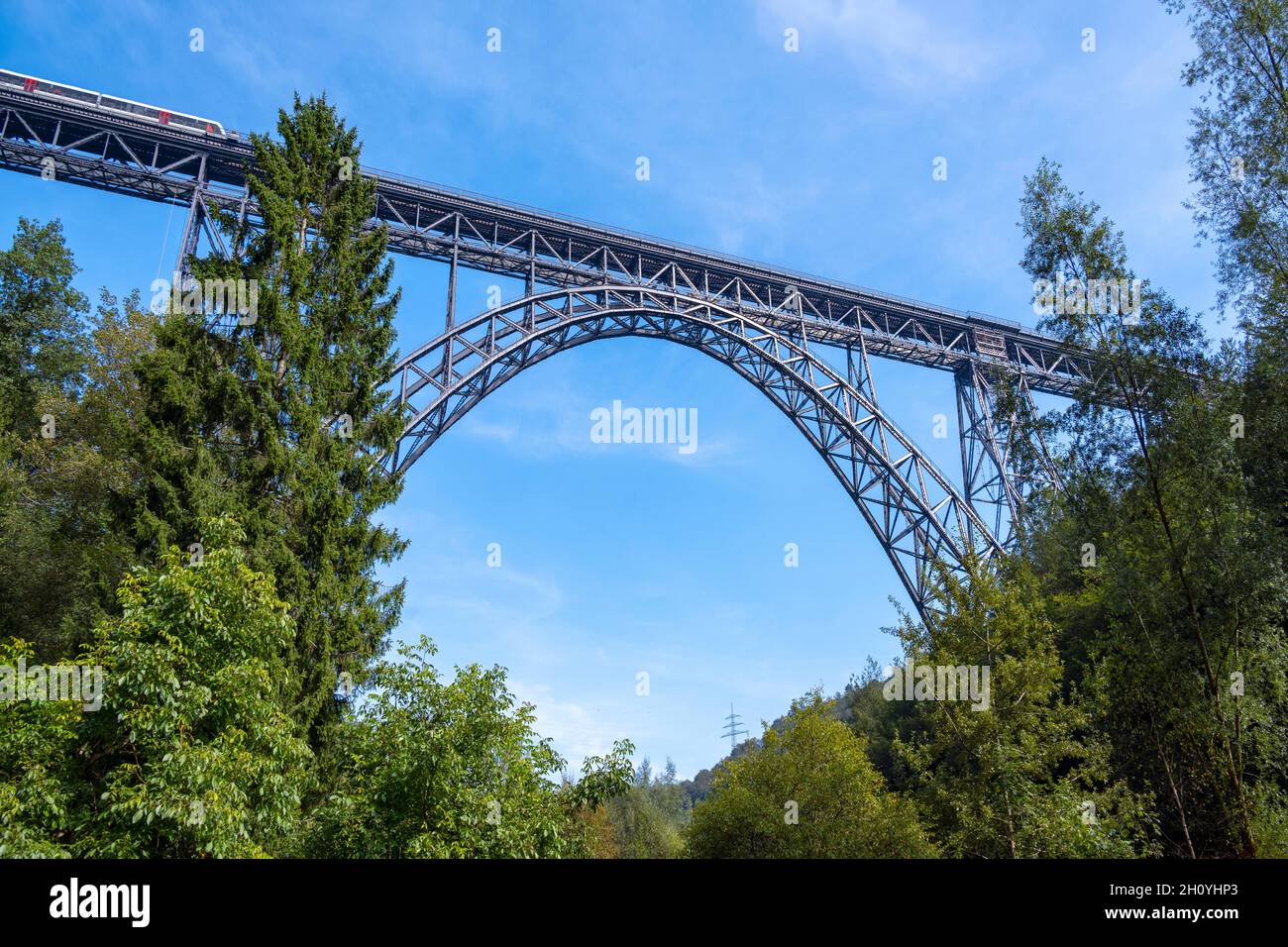 Deutschland, Nordrhein-Westfalen, Solingen, die Müngstener Brücke ist die höchste Eisenbahnbrücke Deutschlands. You wish to be consent Stockfoto