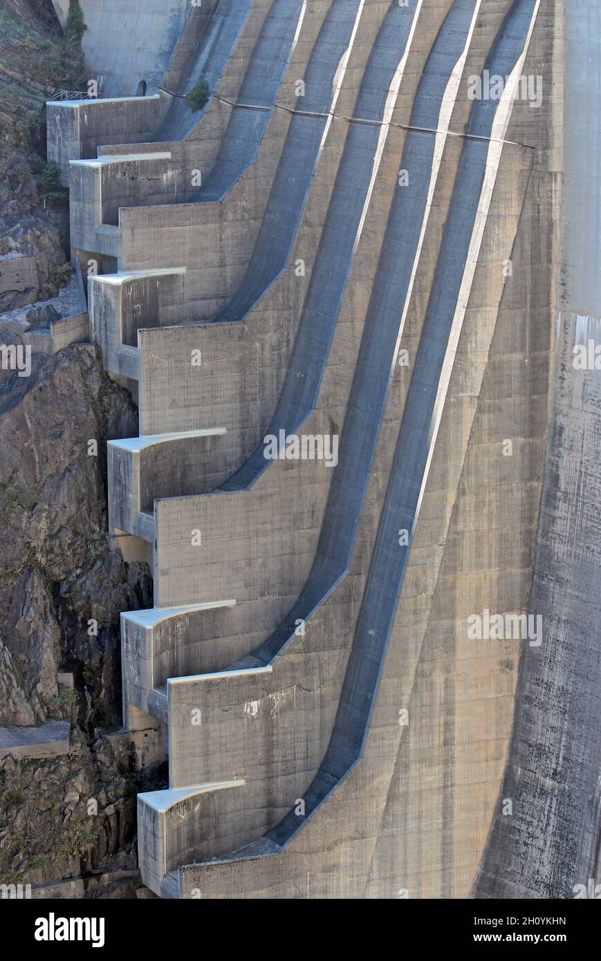 Abstrakte Architekturmuster, Schweiz, Tessin, Val Verzasca, Verzasca-Talsperre Stockfoto