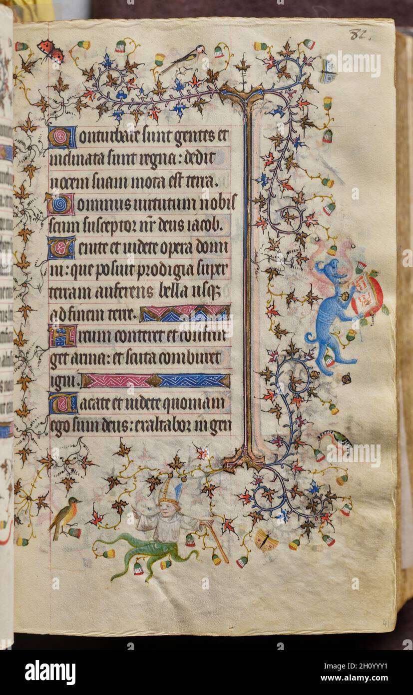 Stunden von Karl dem Noblen, König von Navarra (1361-1425): Fol. 41r, Text, c. 1405. Master of the Brussels Initials and Associates (Französisch). Tinte, Tempera und Gold auf Pergament; Codex: 20.3 x 15.7 x 7 cm (8 x 6 3/16 x 2 3/4 Zoll). Dieses wertvolle Buch wurde von seinem Besitzer, Karl III., König von Navarra, hochgeschätzt, einem in Frankreich geborenen Prinzen, dessen Wappen auf 20 Blättern gemalt ist. Charles besuchte Paris bei zahlreichen Gelegenheiten und erwarb wahrscheinlich diesen Band dort im Jahr 1404. Paris war damals das Zentrum des europäischen Buchhandels und zog Illuminatoren aus vielen Teilen Europas an. Dieses Manuskript repre Stockfoto