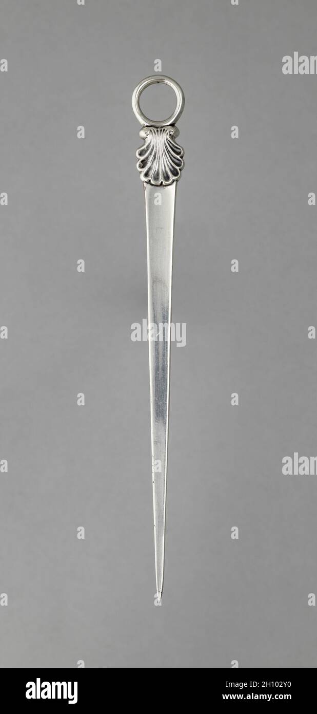 Spieß, c. 1760. England, 18. Jahrhundert. Silber; insgesamt 23.3 cm (9 3/16 Zoll). Stockfoto