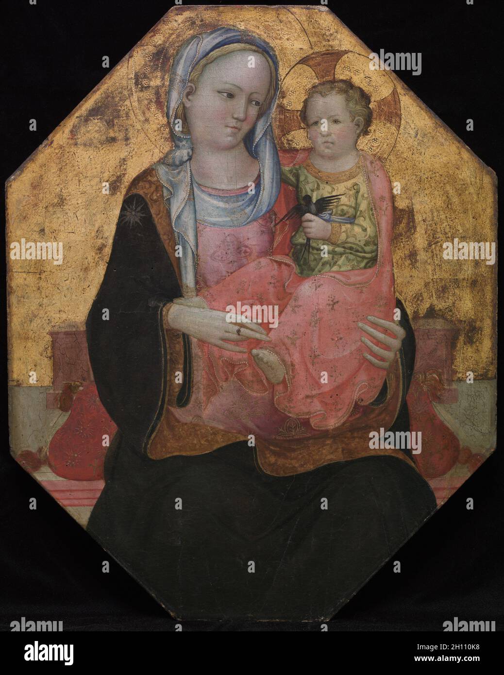 Jungfrau und Kind, Ende 1430. Rossello di Jacopo Franchi (Italienisch, c 1376-1457). Tempera auf Holz; gerahmt: 79,5 x 64 x 5,5 cm (31 5/16 x 25 3/16 x 2 3/16 in.); ohne Rahmen: 69,2 x 55,2 cm (27 1/4 x 21 3/4 in.). Stockfoto