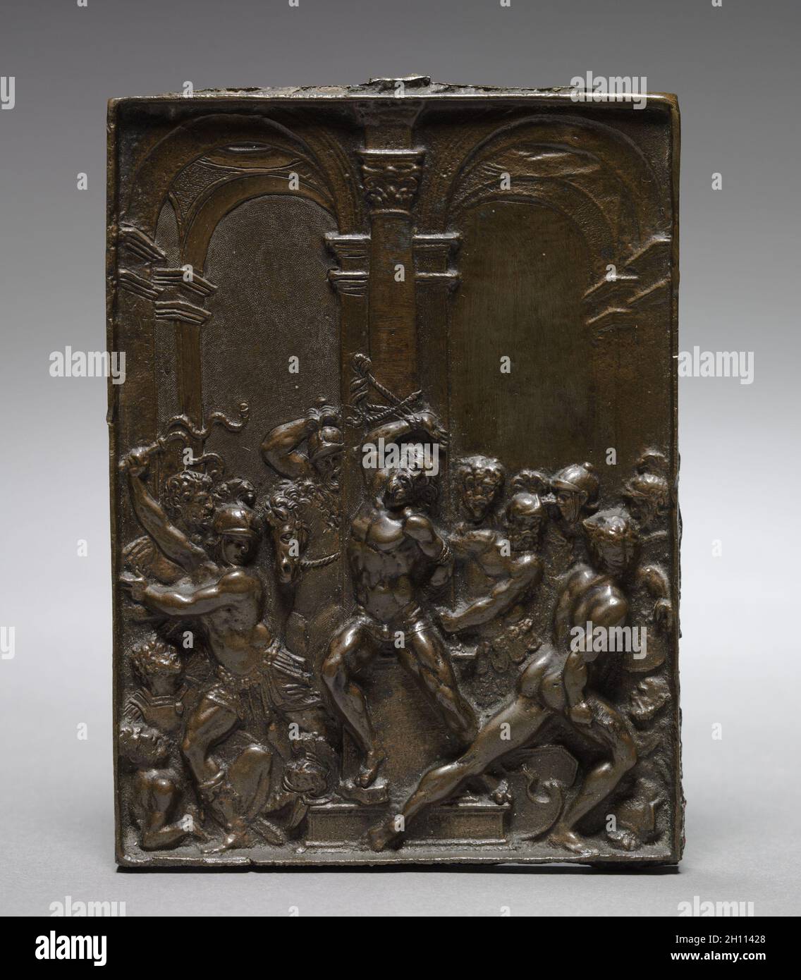 Die Flagellation, 16. Jahrhundert. Moderno (Italienisch, 1467-1528). Bronze; insgesamt: 14 x 10 cm (5 1/2 x 3 15/16 Zoll). Stockfoto