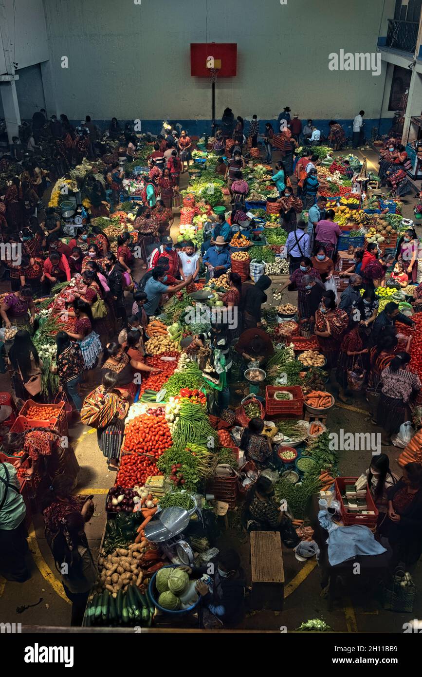 Der farbenfrohe Sonntagsmarkt in Chichicastenango, Guatemala Stockfoto