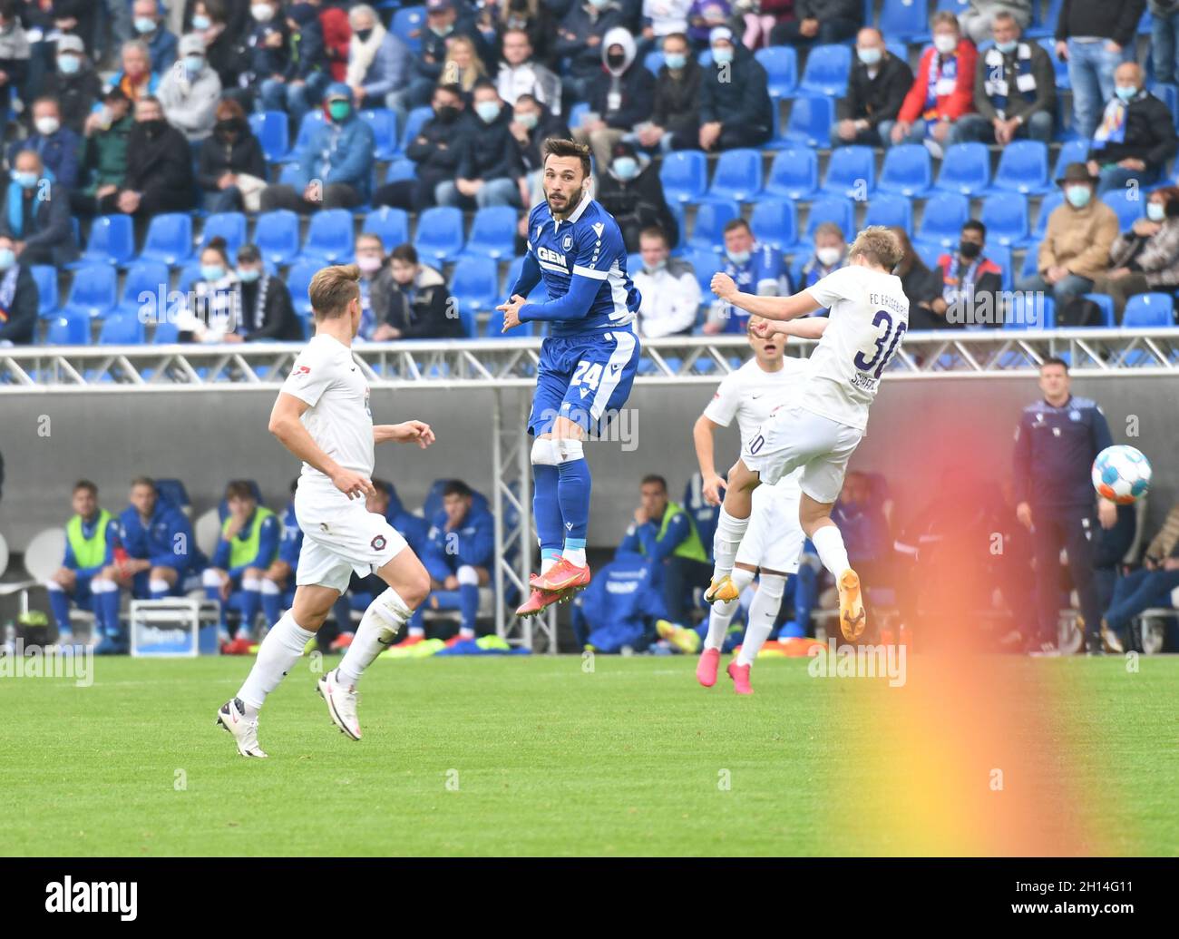 KSC-Match gegen Erzgebirge Aue, zweite Liga, Fußball, Karlsruher SC, Erzgebirge Aue, Karlsruhe 16. Oktober 2021 zweite Liga Stockfoto