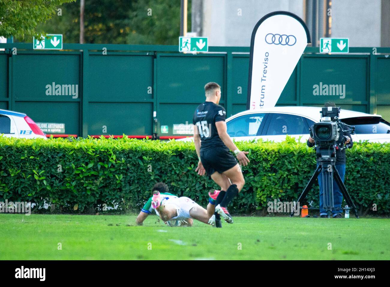 Monigo Stadium, Treviso, Italien, 16. Oktober 2021, Tommaso Menoncello (Benetton Treviso) während des Spiels von Benetton Rugby gegen Ospreys - United Rugby Championship Stockfoto