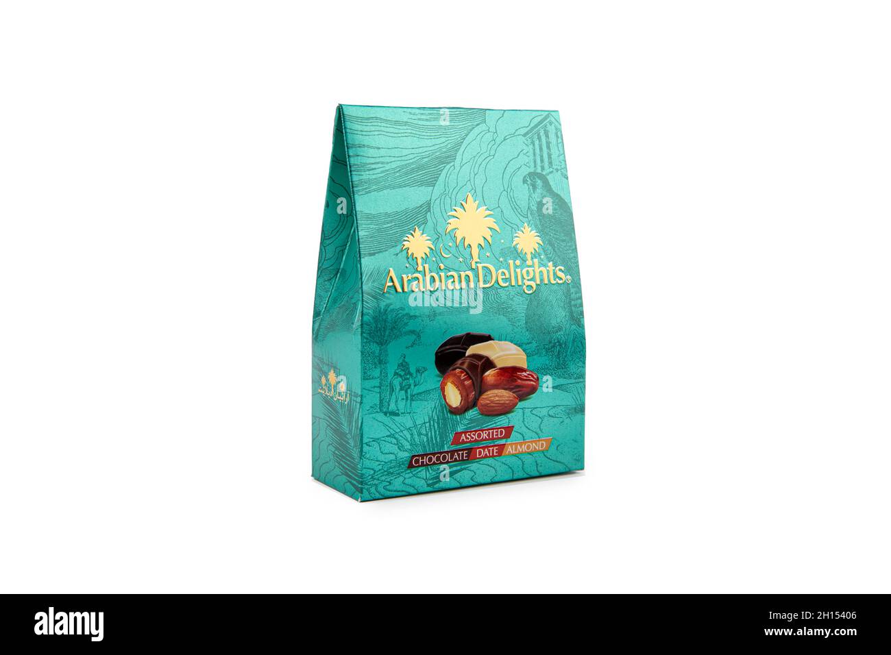 Arabische Köstlichkeiten verschiedene Datter-Mandel-Schokolade auf weißem Hintergrund. Stockfoto