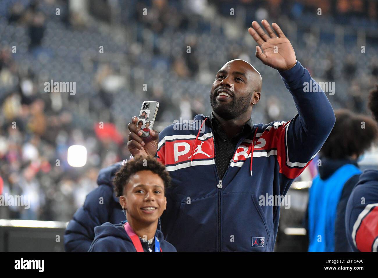 Paris, Frankreich. Oktober 2021. Teddy Riner - PSG vs SCO Angers - Ligue 1 Uber isst am 15. Oktober 2021 im Parc des Princes, Paris, Frankreich. 15/10/2021-Paris, FRANKREICH. (Foto: Lionel Urman/Sipa USA) Quelle: SIPA USA/Alamy Live News Stockfoto