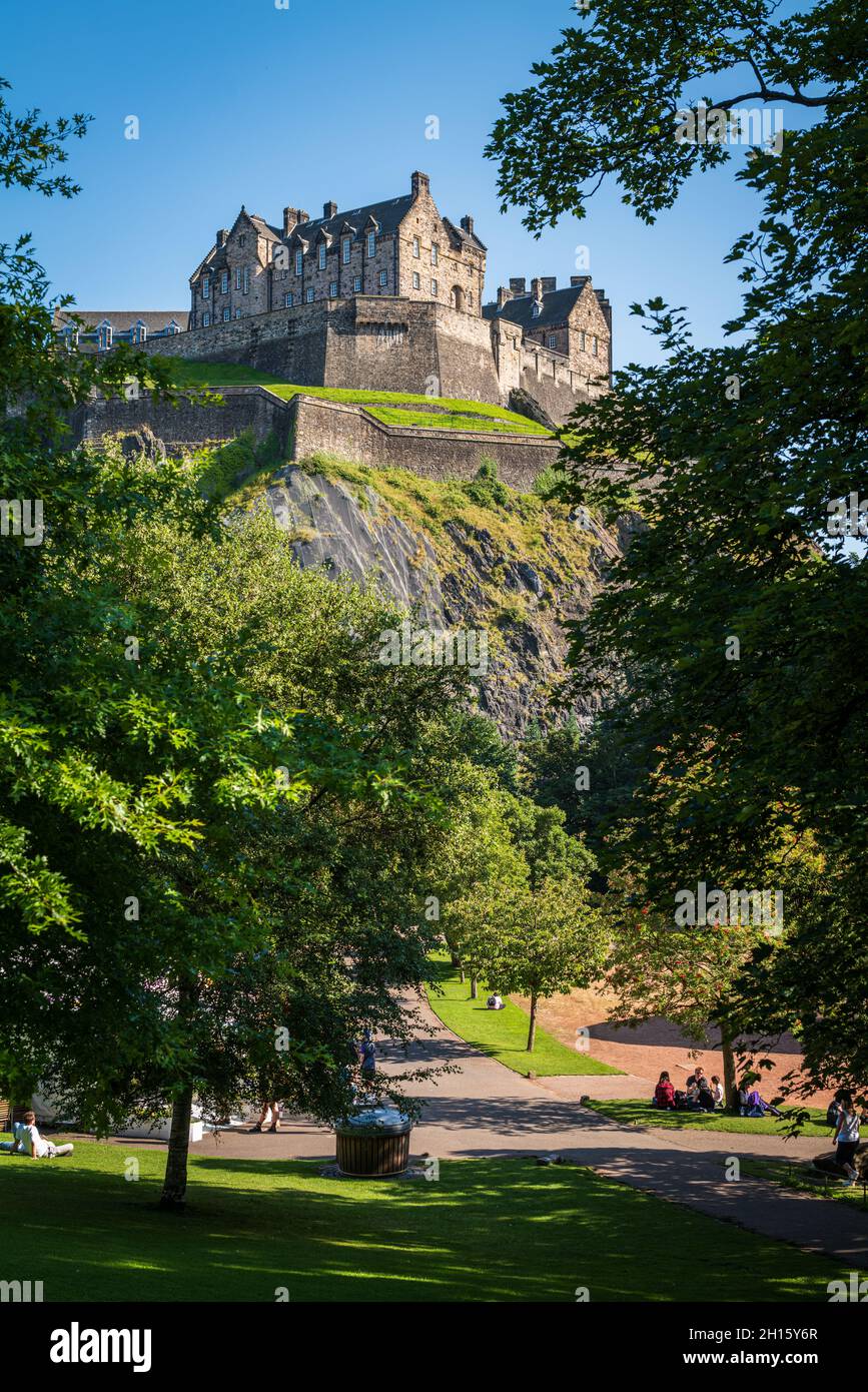 Edinburgh Castle, Edinburgh, Schottland, Vereinigtes Königreich, GB, Von den Princes Street Gardens Stockfoto