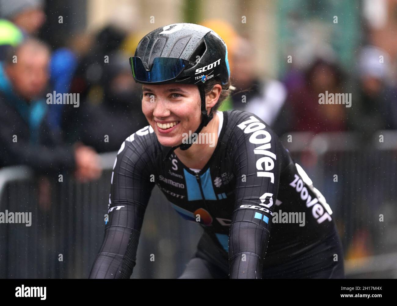 Pfeiffer Georgi von Team DSM gewinnt das Women's Road Race während des British Cycling National Championships Road Race durch Lincoln. Bilddatum: Sonntag, 17. Oktober 2021. Stockfoto