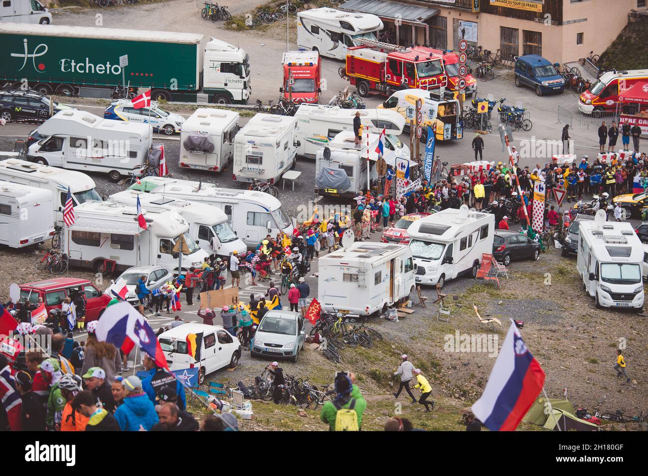 19. Juli 2017, Frankreich; Radsport, Tour de France Etappe 17: Primoz Roglic (LottoNL-Jumbo) attackiert am letzten Anstieg des Col du Galibier, um seinen f zu gewinnen Stockfoto