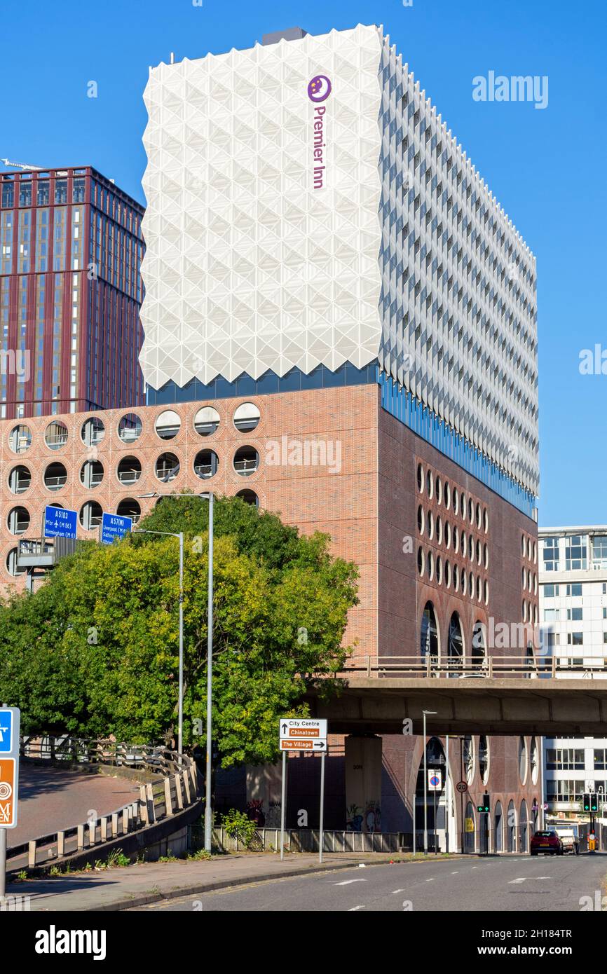 The Circle Square Parkhaus und Premier Inn, Manchester, England, Großbritannien, Stockfoto