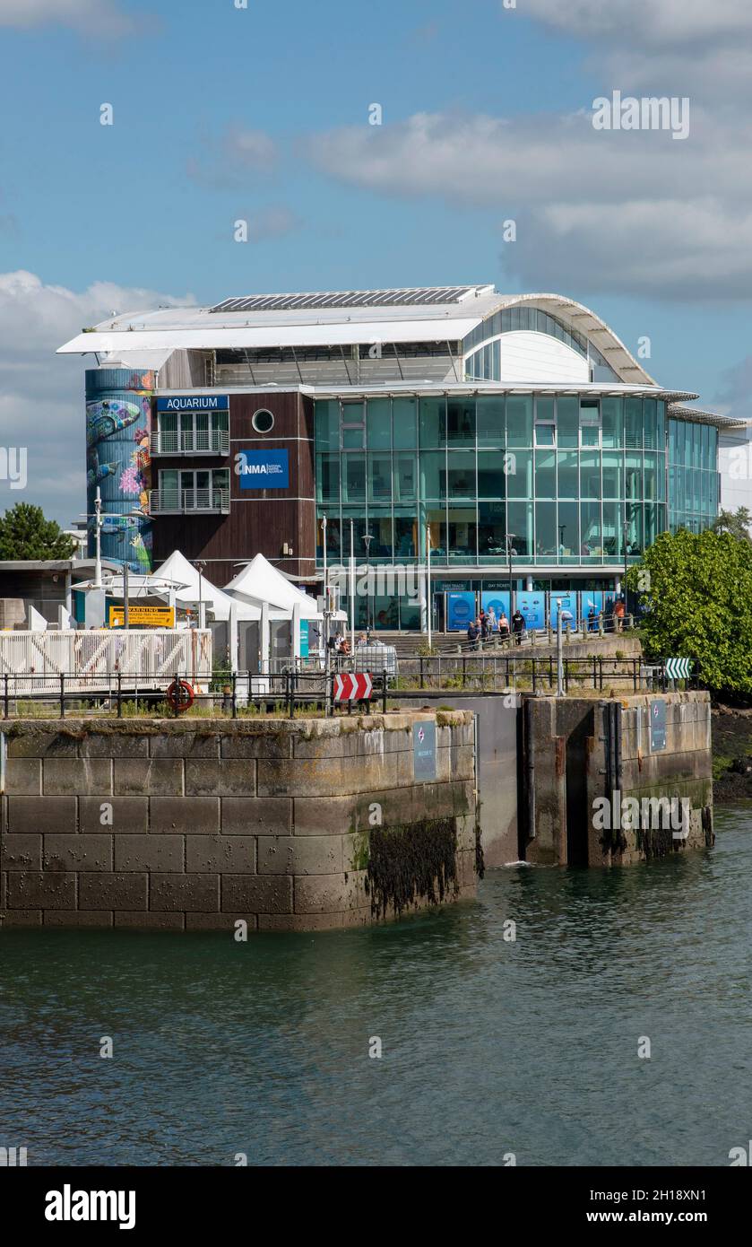 Plymouth, Devon, England, Großbritannien. 2021. Die MBA Sepia ein Forschungsschiff der Marine Biological Association liegt im Hafen von Sutton im Barbican Gebiet Stockfoto