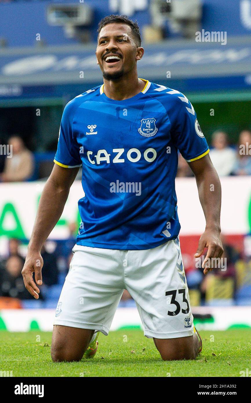 Jose Salomon Rondon #33 von Everton auf den Knien nach einem engen Fräulein Stockfoto