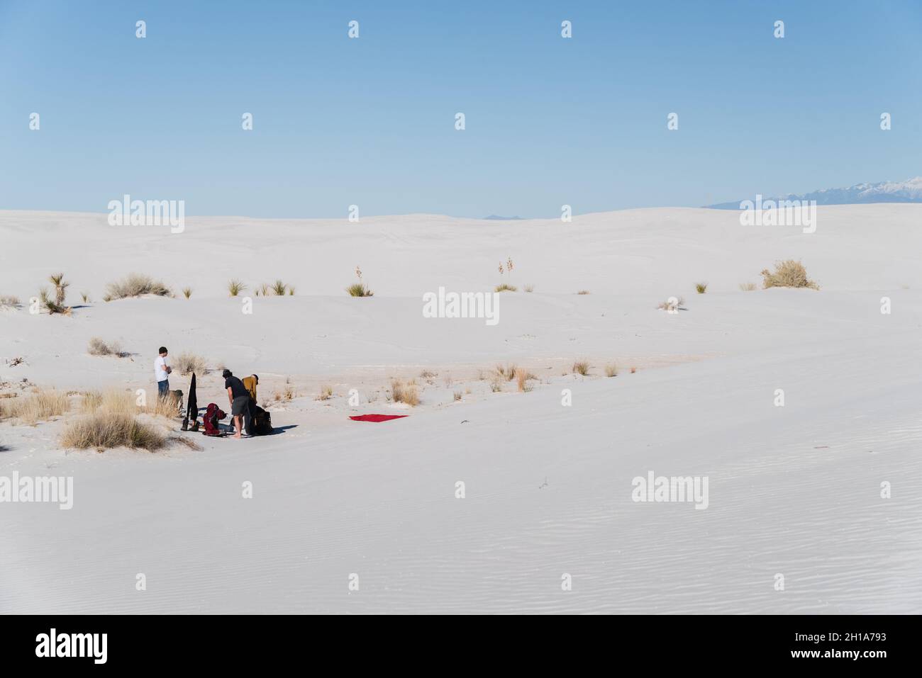 Camper im White Sands National Park in New Mexico. Stockfoto