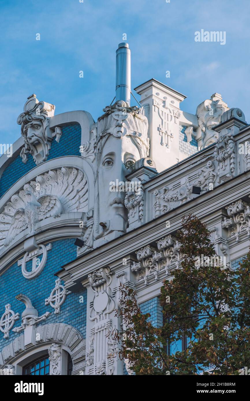 Jugendstil-Architektur, Fassade des Jugendstilgebäudes des Architekten Eisenstein in der Elizabetes-Straße in Riga, Lettland, Europa Stockfoto