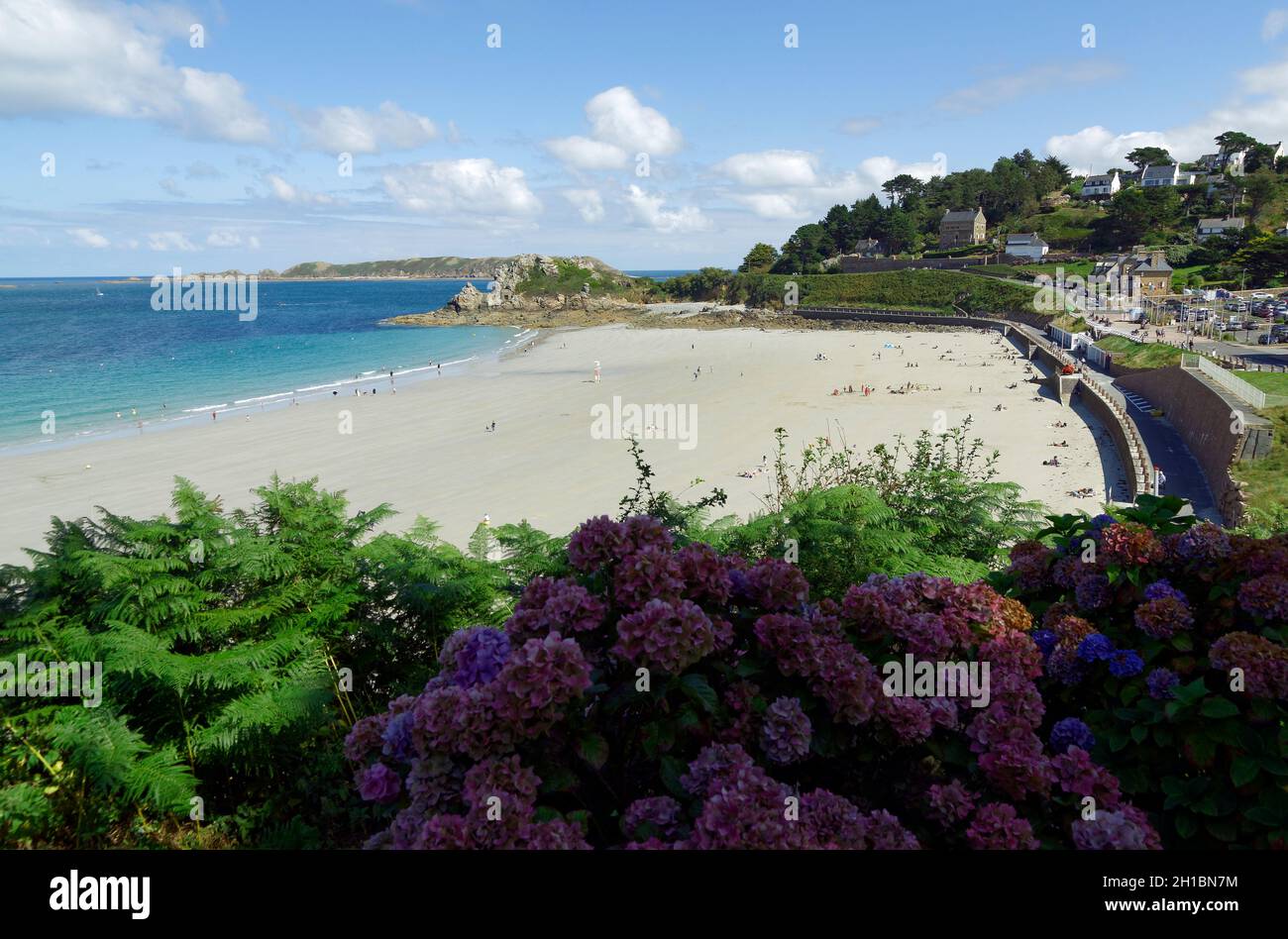 Strand von Trestignel in Perros-Guirec (Côtes d'Armor, Bretagne, Frankreich) Stockfoto