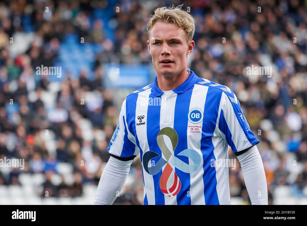 Odense, Dänemark. Oktober 2021. Max Fenger (15) aus dem Ü-Wagen beim 3F-Superliga-Spiel zwischen Odense Boldklub und dem FC Randers im Nature Energy Park in Odense. (Foto: Gonzales Photo/Alamy Live News Stockfoto