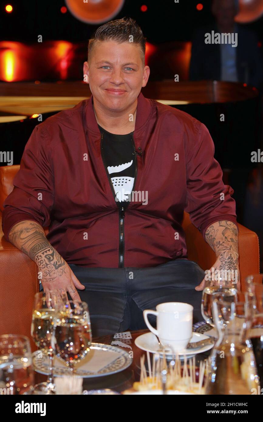 Kerstin Ott Bilder:  Bringing Joy and Creativity to Life Through Drawing