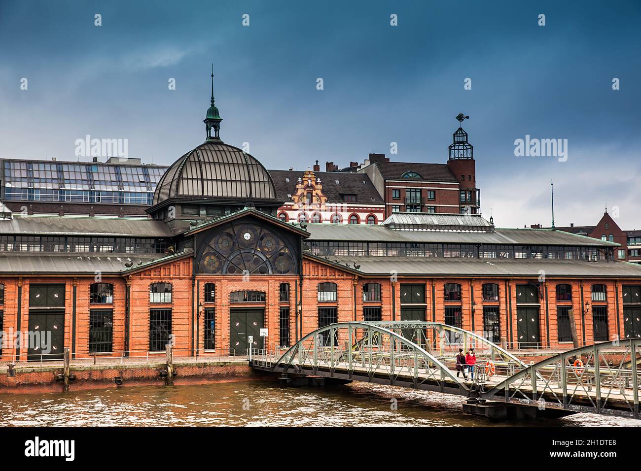 HAMBURG, DEUTSCHLAND - MÄRZ 2018: Fishmarkt Gebäude im Stadtteil Altona an der Elbe in Hamburg. Stockfoto