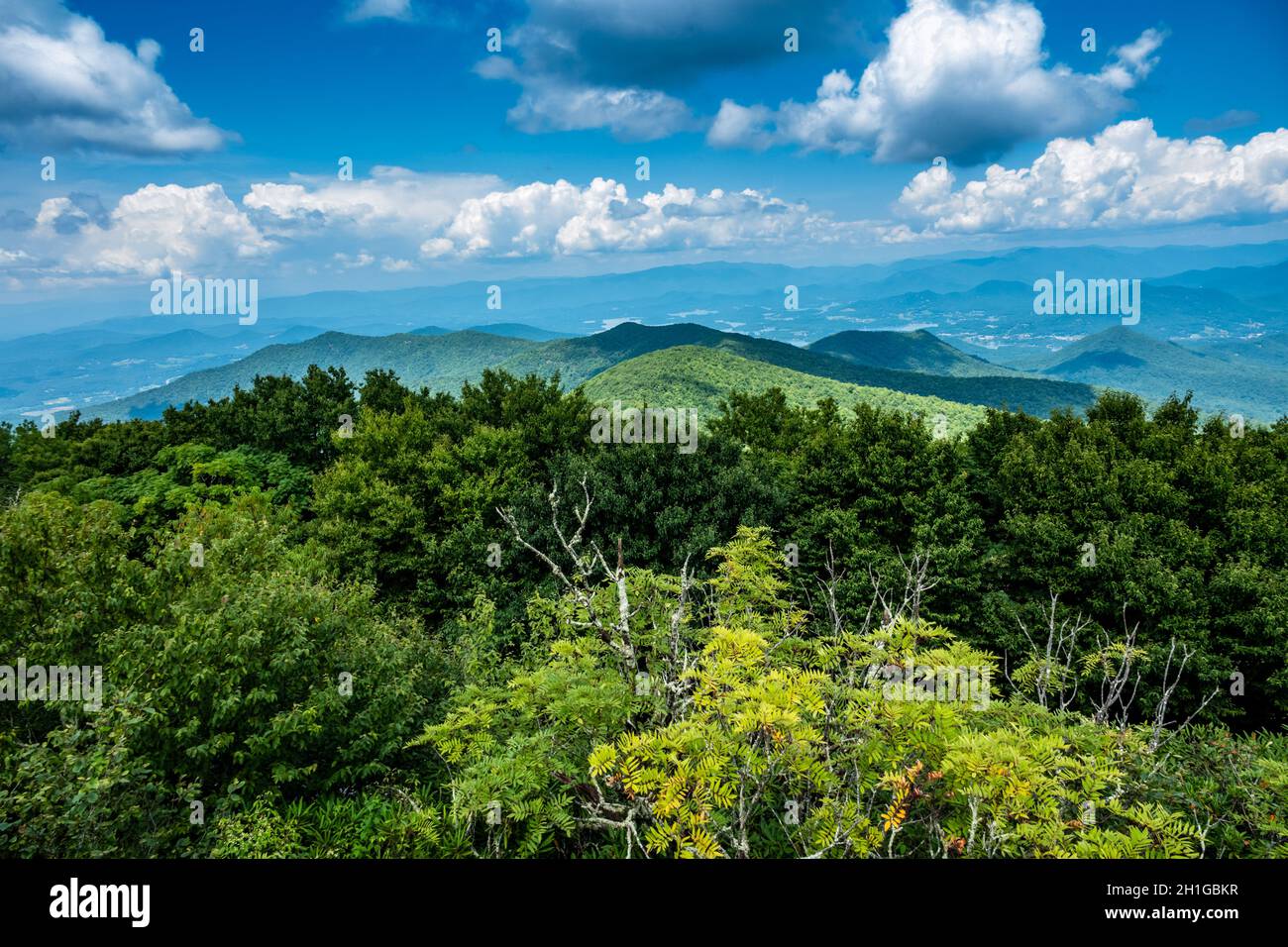 Brasstown bald Mountain Observation Platform Hiawassee GA Westansicht Stockfoto