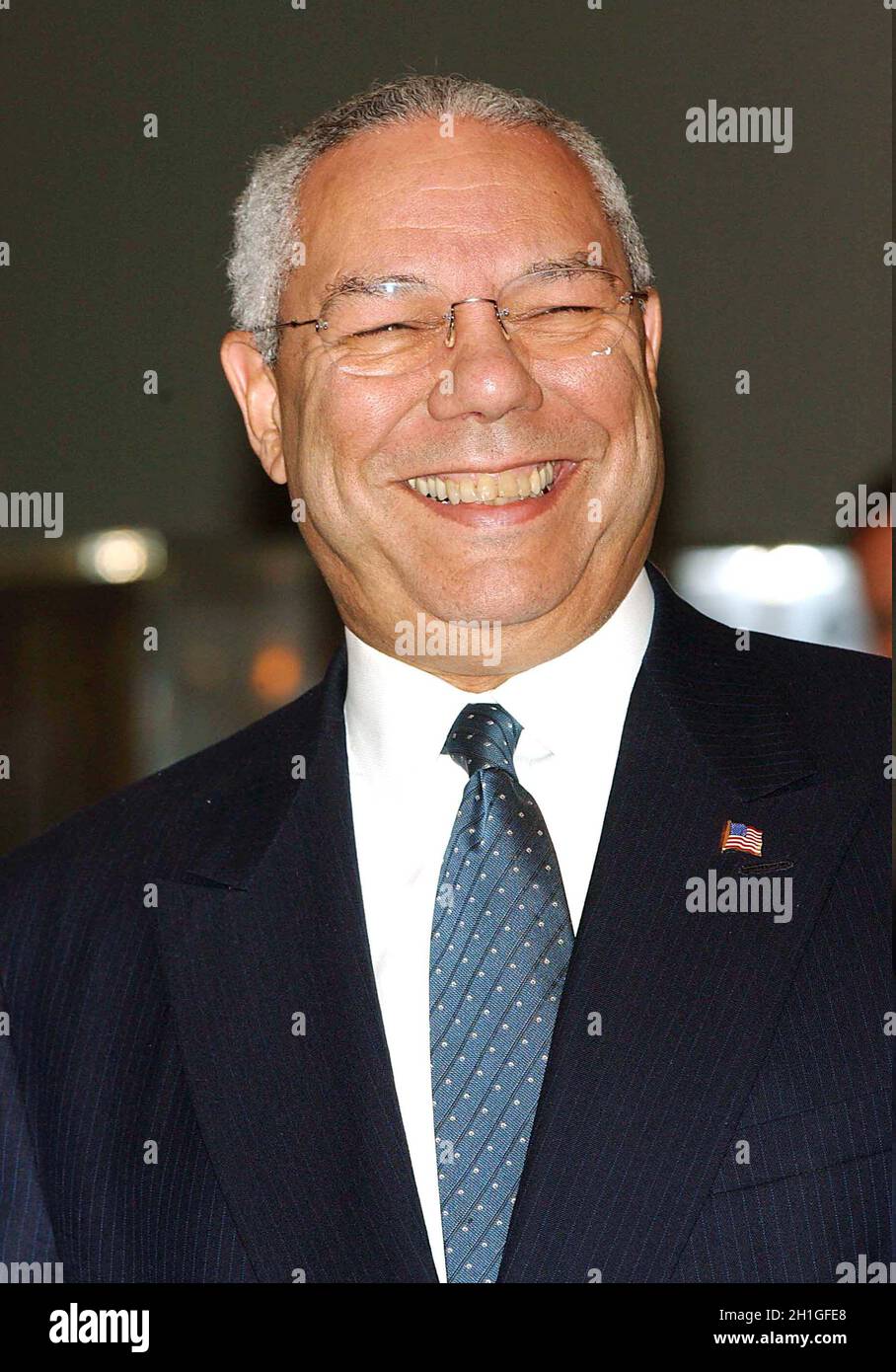 COLIN POWELL (5. April 1937 - 18. Oktober 2021) war ein amerikanischer Politiker, Diplomat und vier-Sterne-General, der von 2001 bis 2005 als 65. Als 16. Nationaler Sicherheitsberater der Vereinigten Staaten von 1987 bis 1989 und als 12. Vorsitzender der Joint Chiefs of Staff von 1989 bis 1993. DATEI-FOTO: 23. September 2004, New York, New York, USA: COLIN POWELL bei einem Mittagessen der Vereinten Nationen zu Ehren der Außenminister der fünf Mitglieder des UN-Sicherheitsrates, das bei den Vereinten Nationen stattfand. (Bild: © Andrea Renault/ZUMA Press Wire Service) Stockfoto