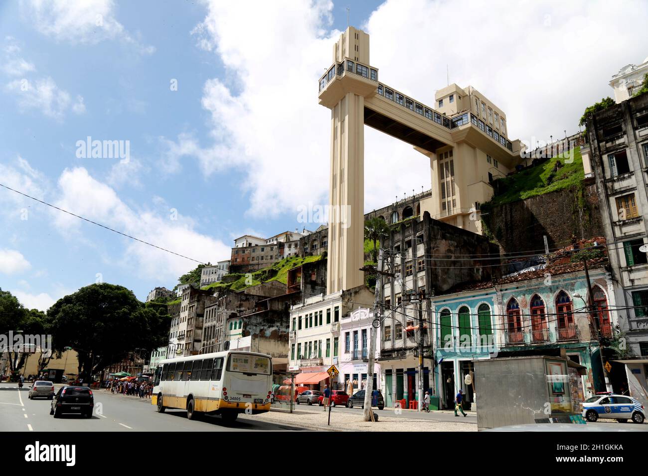 salvador, bahia / brasilien - 23. Mai 2015: Lacerda Aufzug im historischen Zentrum der Stadt Salvador. Das Gerät verbindet die obere und untere c Stockfoto