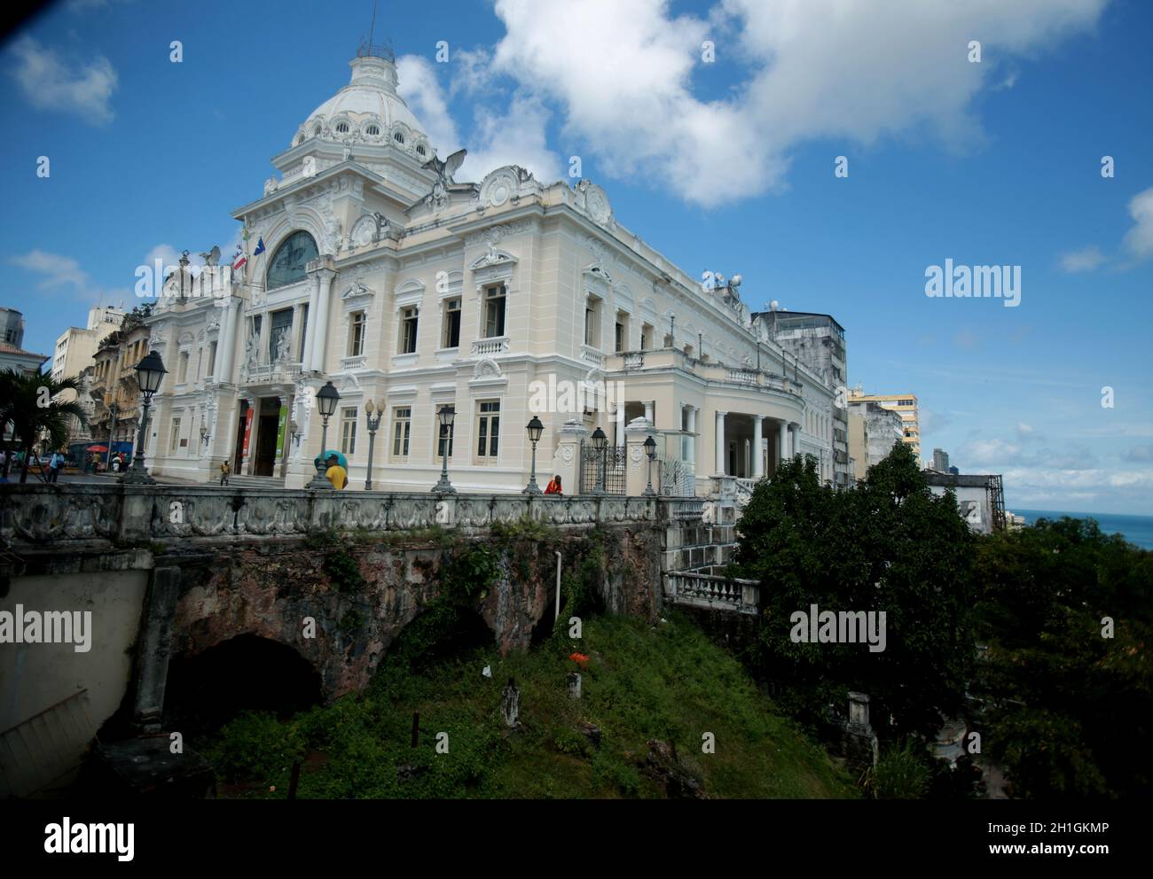salvador, bahia / brasilien - 23. Mai 2015: Blick auf den Rio Branco Palast im historischen Zentrum der Stadt Salvador. *** Ortsüberschrift *** Stockfoto
