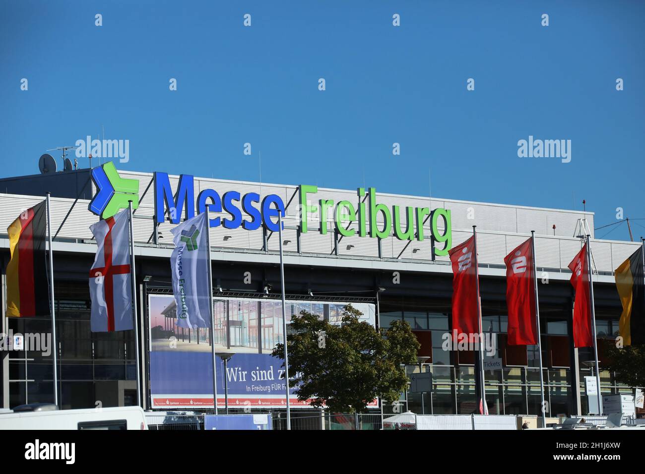 Die Messe Freiburg während der Messe Caravan live Freiburg 2020  Stockfotografie - Alamy