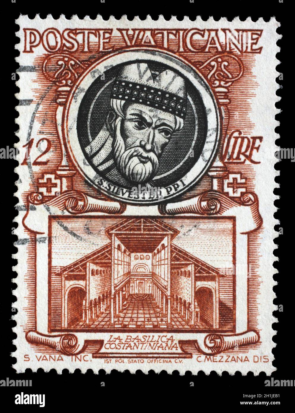 Stempel im Vatikan ausgestellt zeigt Papst St. Sylvester I und Basilika Constantiana, circa 1953. Stockfoto