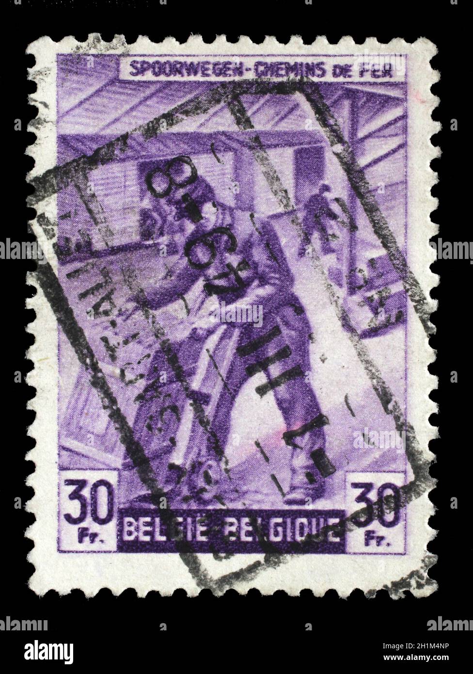 Briefmarke gedruckt in Belgien zeigt Box-Versender von der Eisenbahngesellschaft in Frage, ca. 1945. Stockfoto