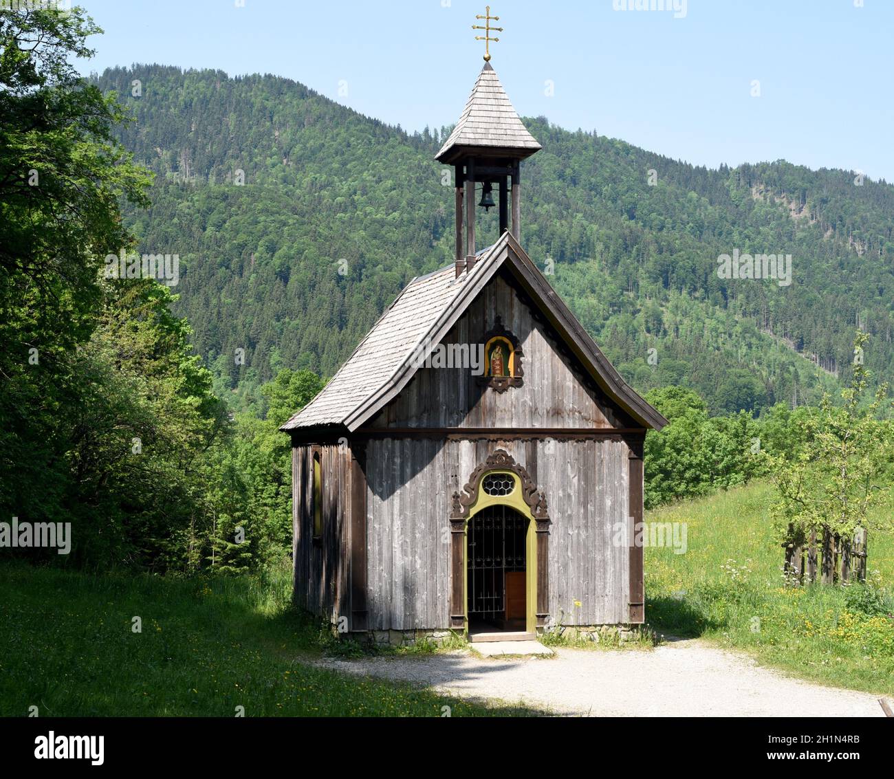 Heilig-Kreuz-Kapelle eine Holzkapelle im Heimatmuseum. Das Markus Wasmeier Freilichtmuseum Schliersee hat seit Mai 2007 seine Pforten geöffnet. In ru Stockfoto