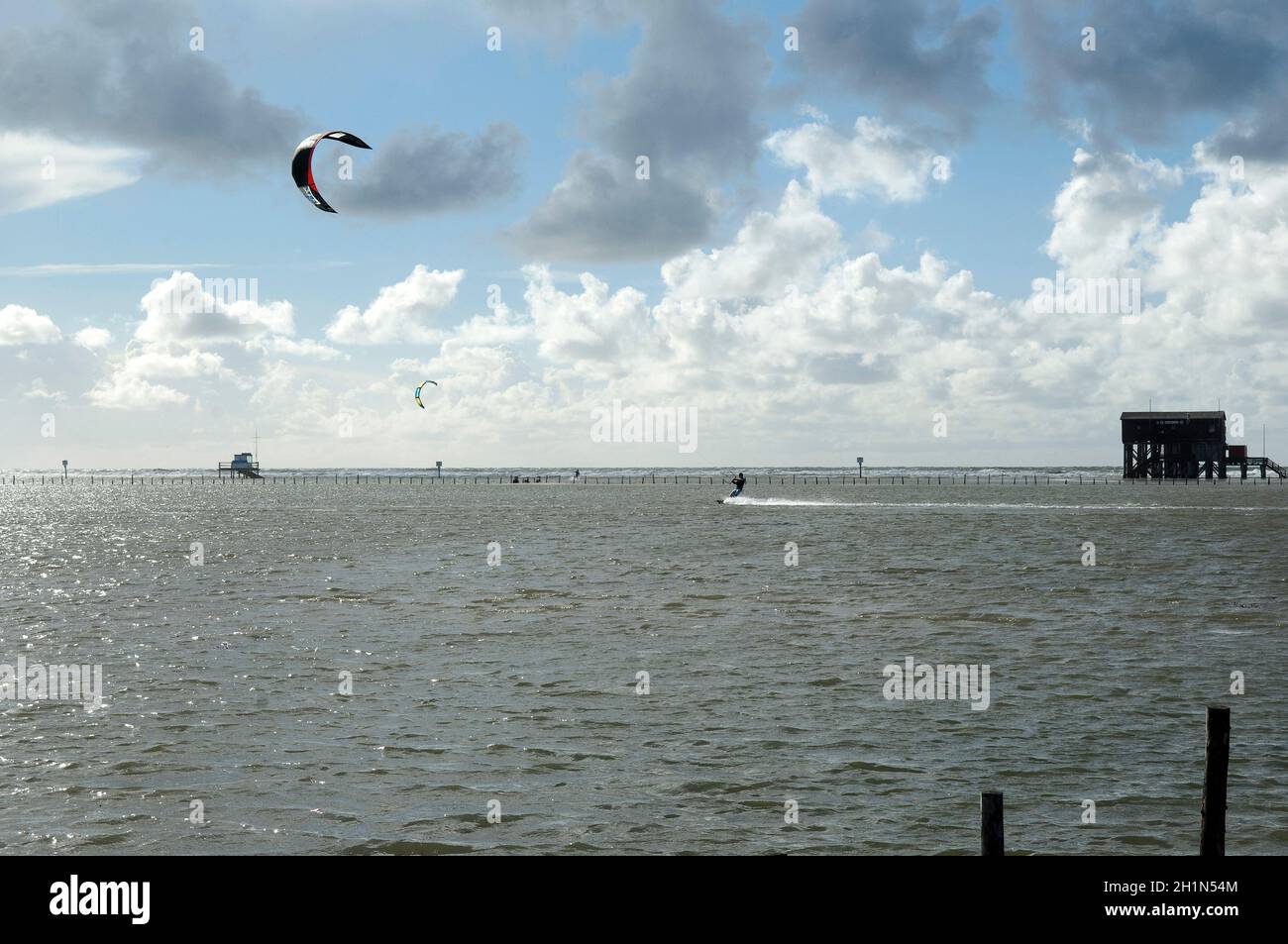 Kitesurfer, Lenkdrachensegeln, Sankt Peter-Ording Stockfoto